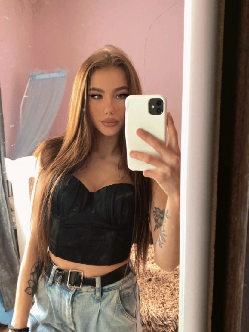 NicoleSugary profile