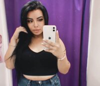 Moni_bell's Offline Chat Room