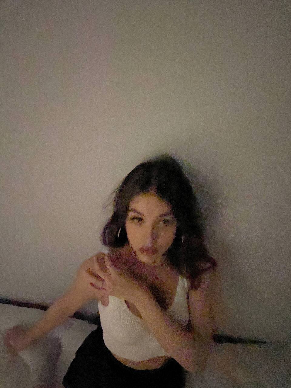 bella_054