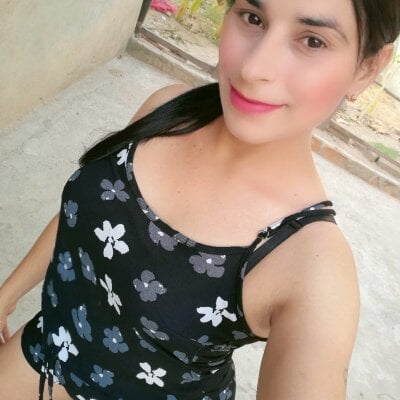 Chloe-Surreal Avatar