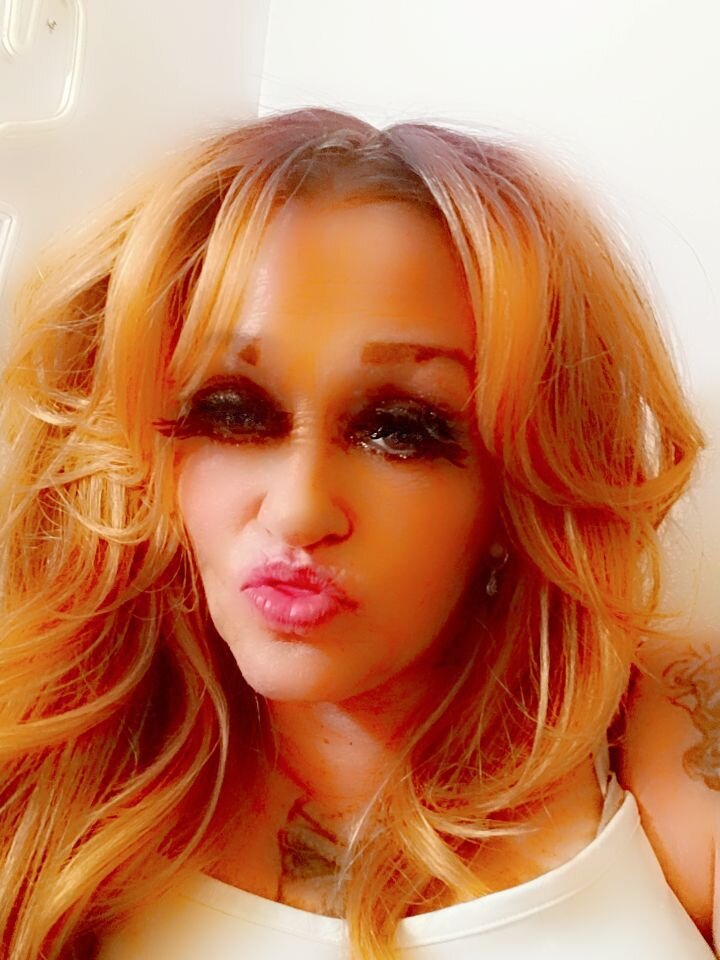 tara6175 💊 adult chat