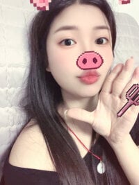 Qingqing168's webcam live show