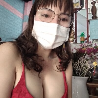 famryta - striptease asian