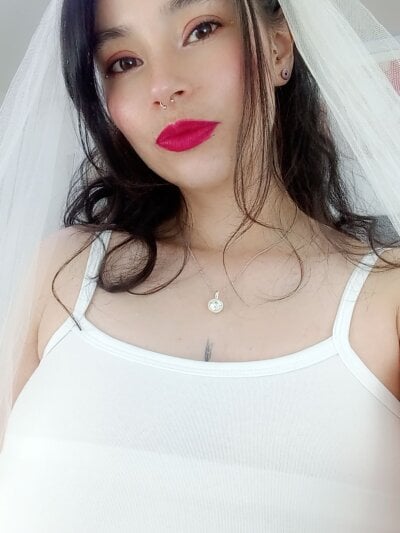 Samantha_blow