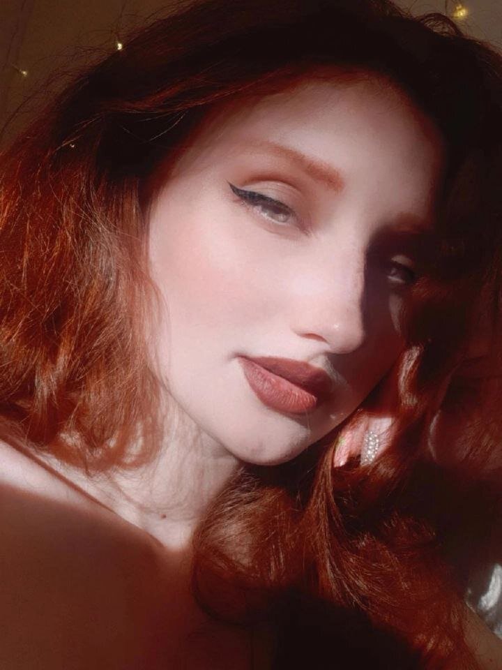 Live sex webcam photo for Stephanie_Leman #289690043