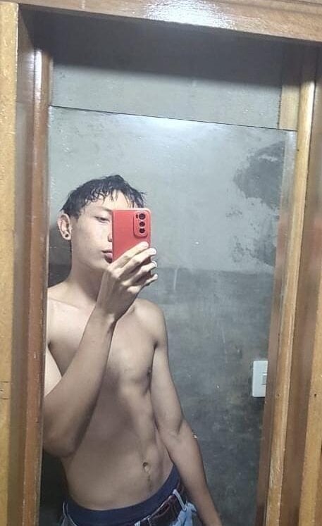 Axel__Stone Cameră chat offline
