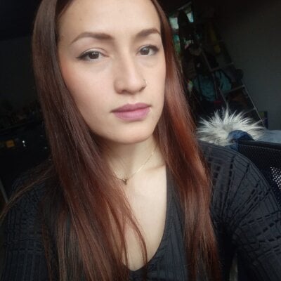ShantalDumont Female Squirtlatin Cam Nude