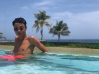 AmadeoDesanti's webcam live show