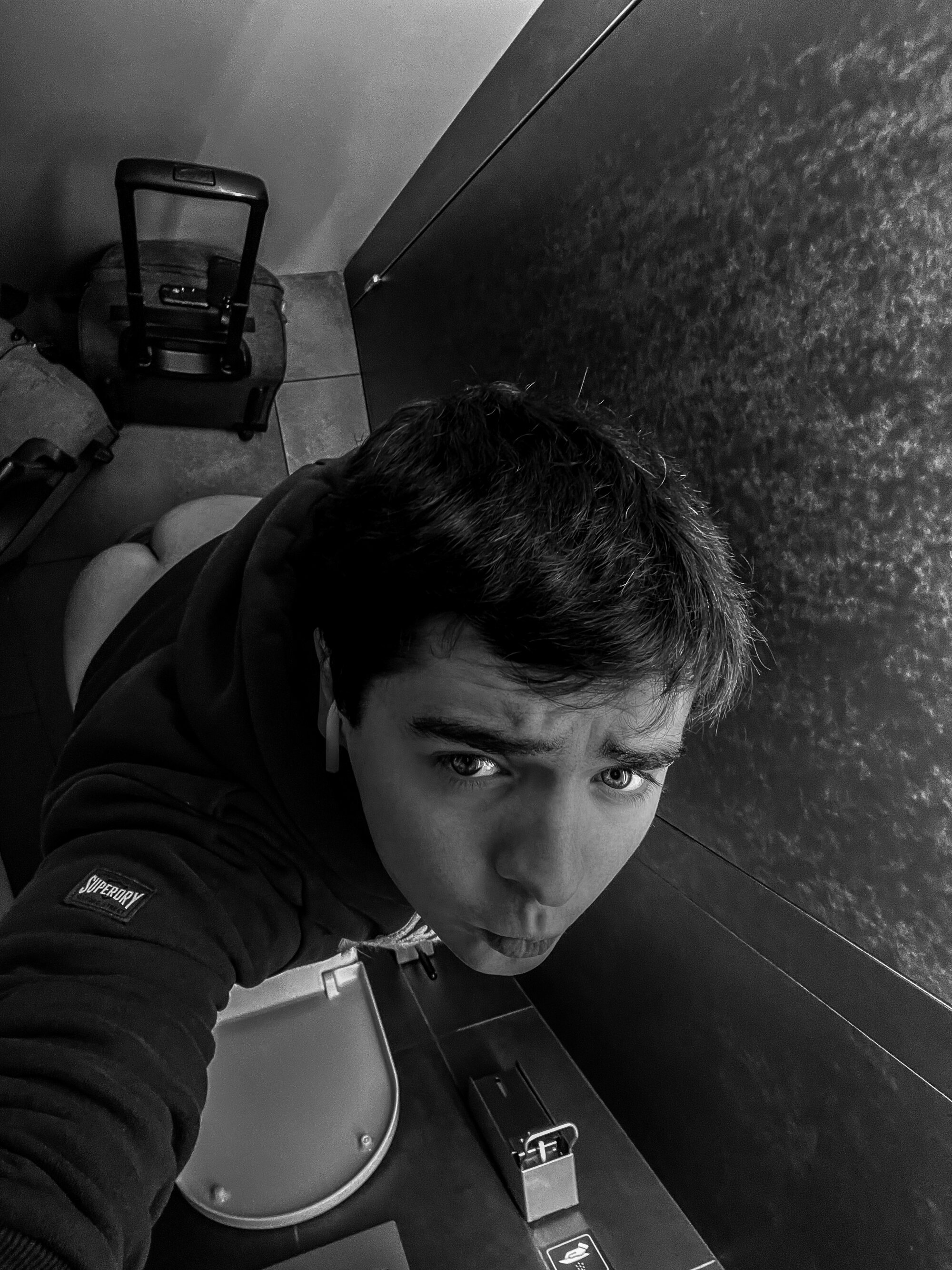 elliot_Twinks