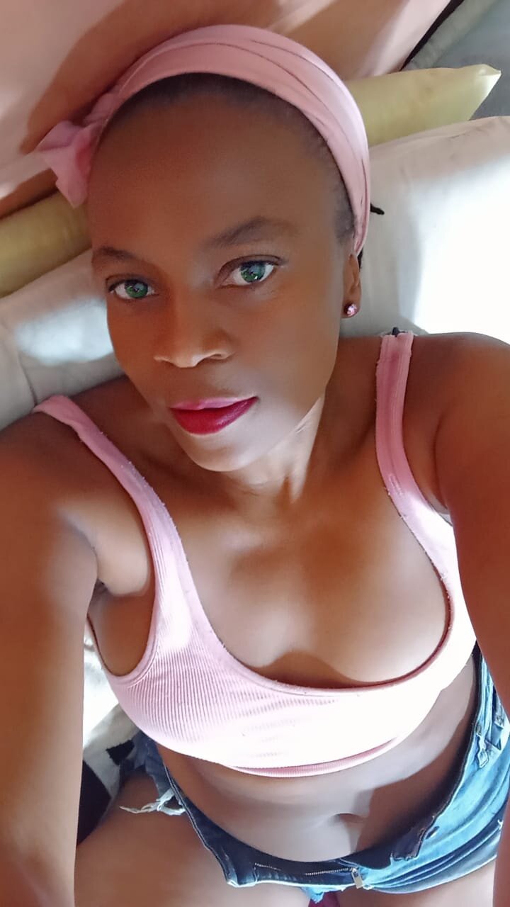 EROTICSOPHIExxx