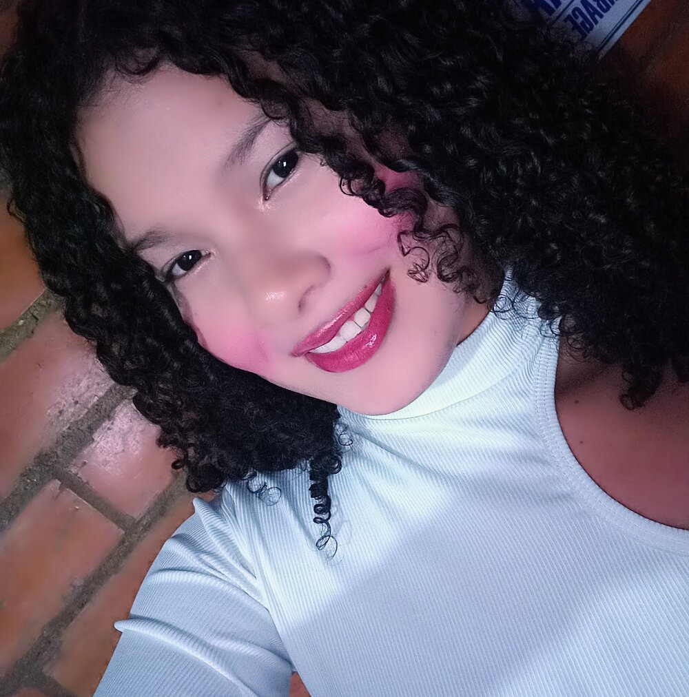 Cami8824's Offline XXX Chat