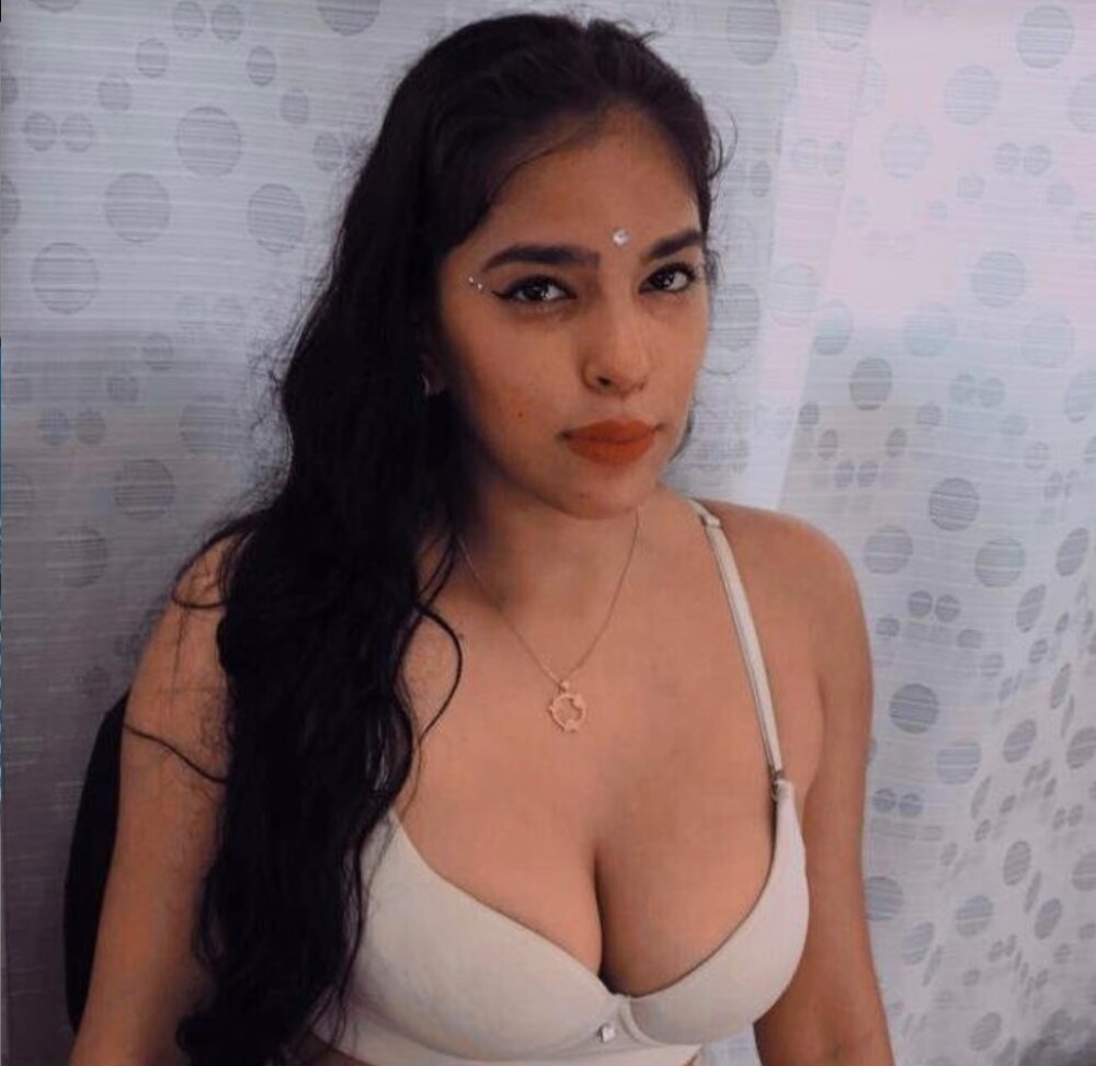 Angelinaknox1 离线聊天室
