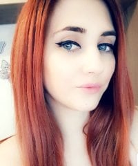 FuckAssDolly's Offline Chat Room