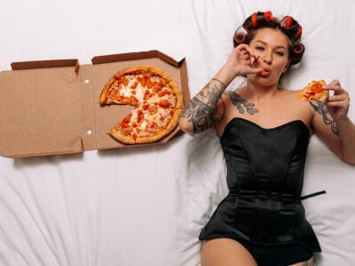 AlexandraBloom - Stripchat Girl 