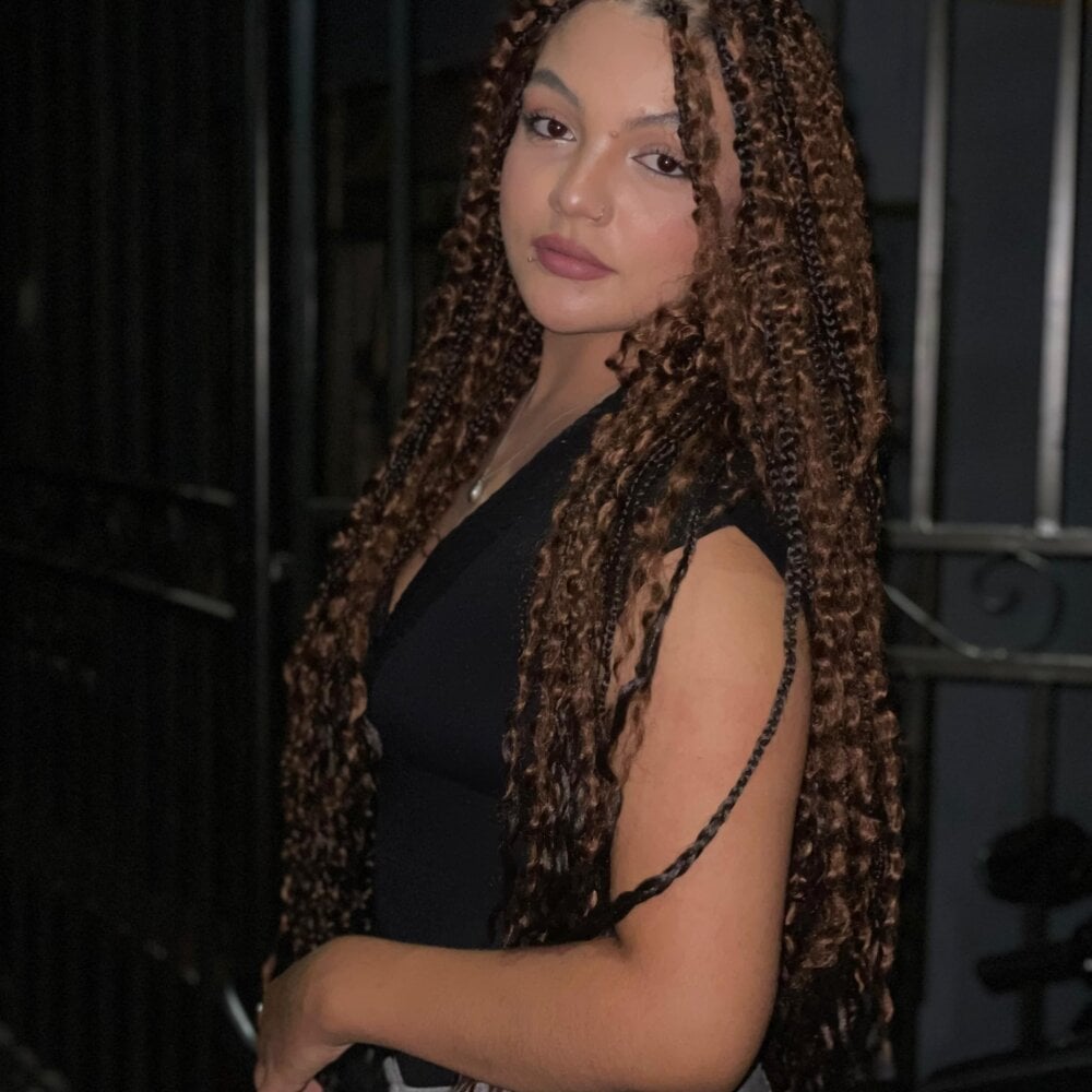 MERLYTRISTA profile