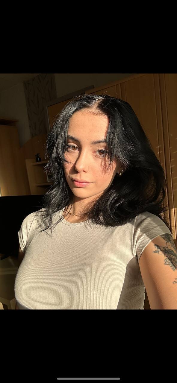 Naomii18_