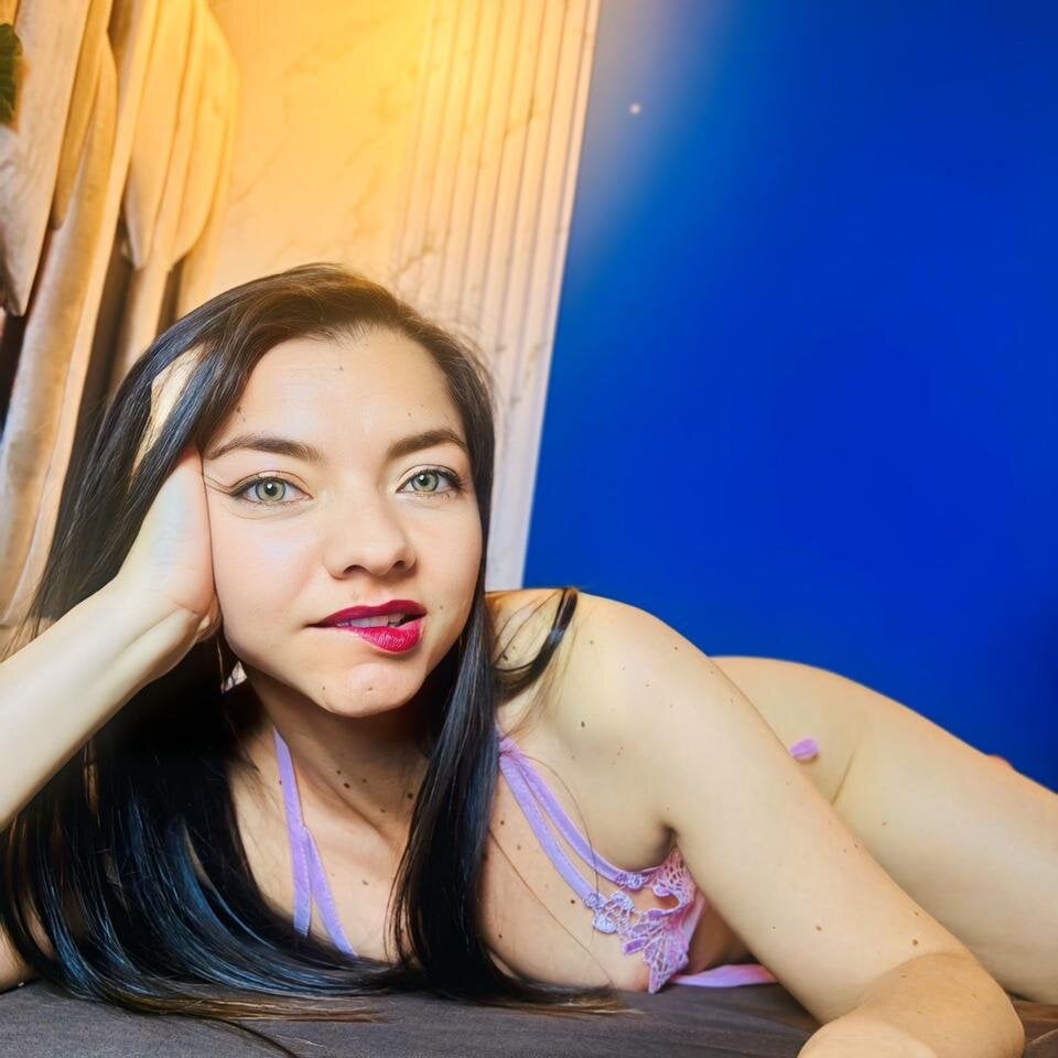 elivecams.com marilinsweet1 livesex profile in latin cams