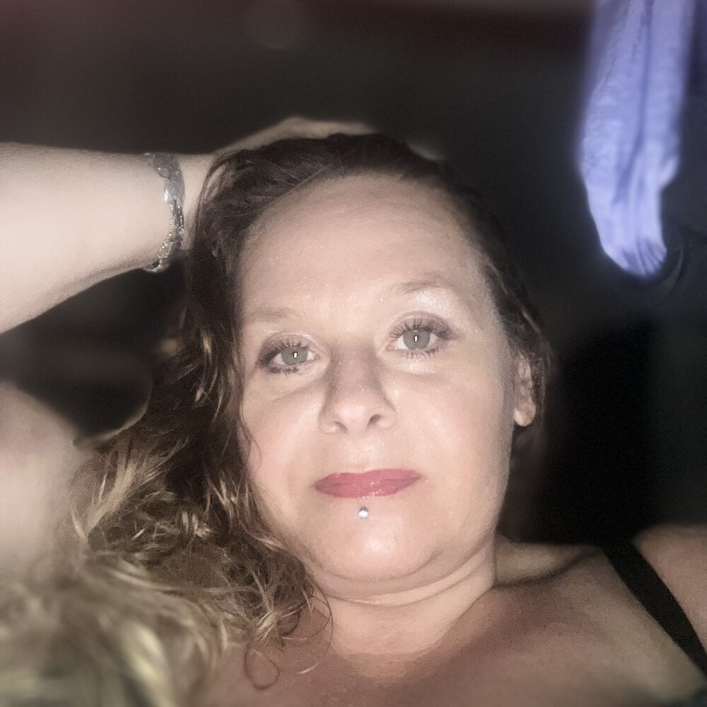 jenny787869 from stripchat