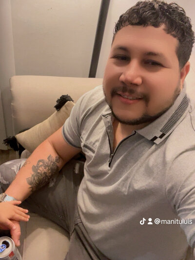 Luisfilis Live Cam on StripChat