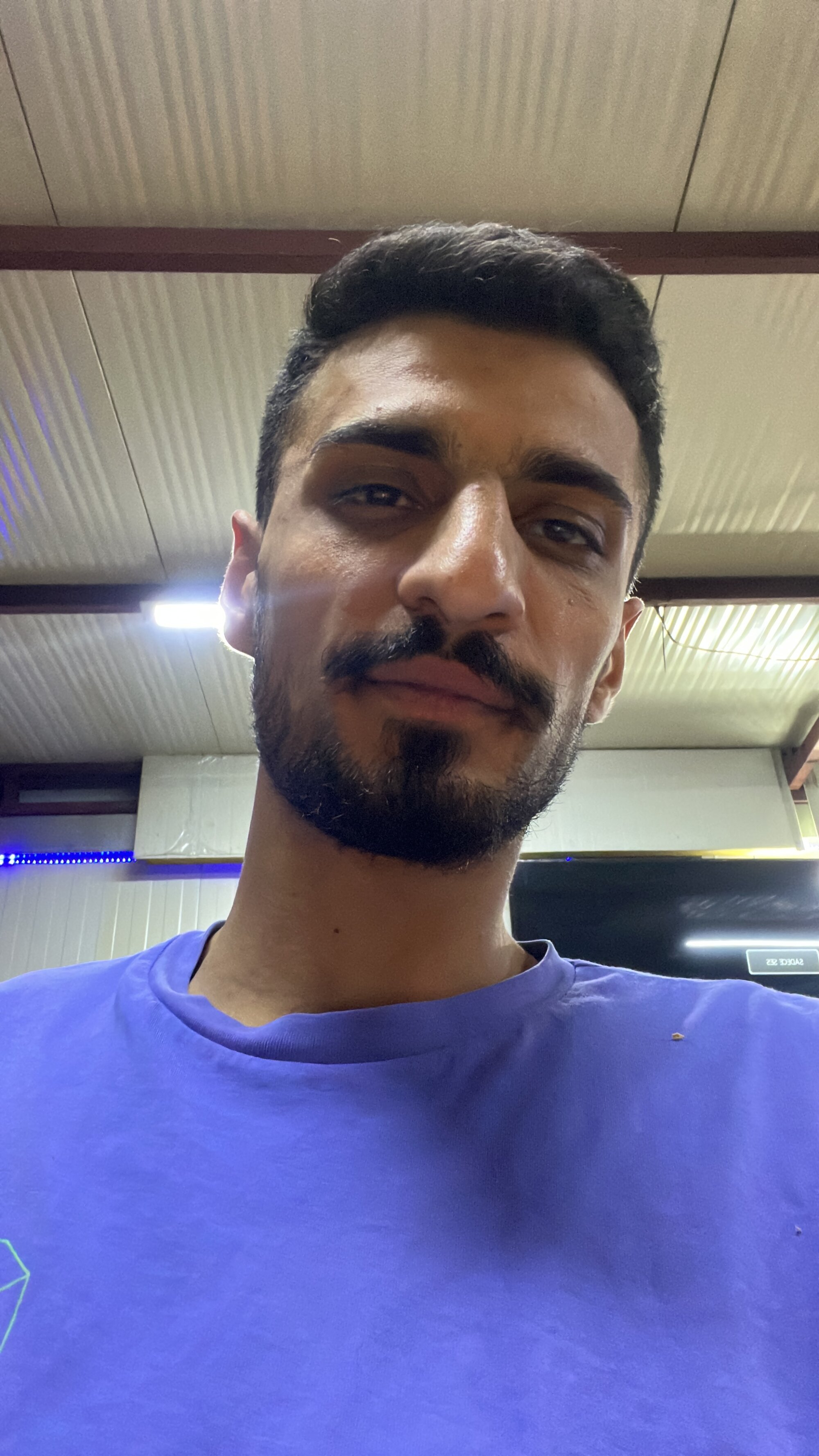 mmehmetgulerr live webcam