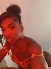 alahai_swith Webcam Model Profile