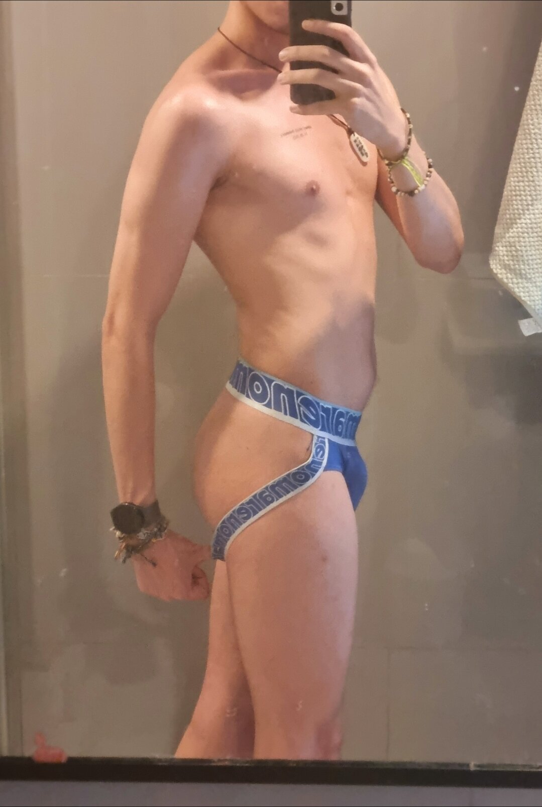 iziki_stella