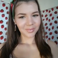Vitalina7 Adlı Modelin Çevrimdışı Sohbet Odası