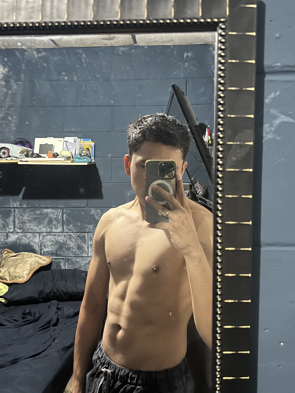 Leo23y0 profile