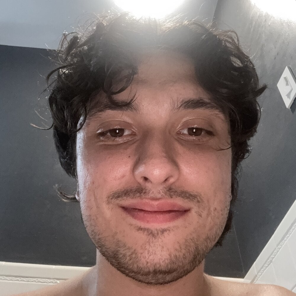 KinkAndCokeCum profile