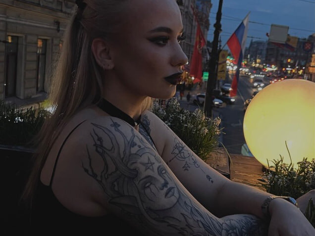 Eva__Angelic profile