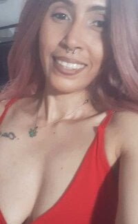 SquirtingNikkita's Offline Chat Room