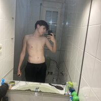 Pablito1940's Offline XXX Chat