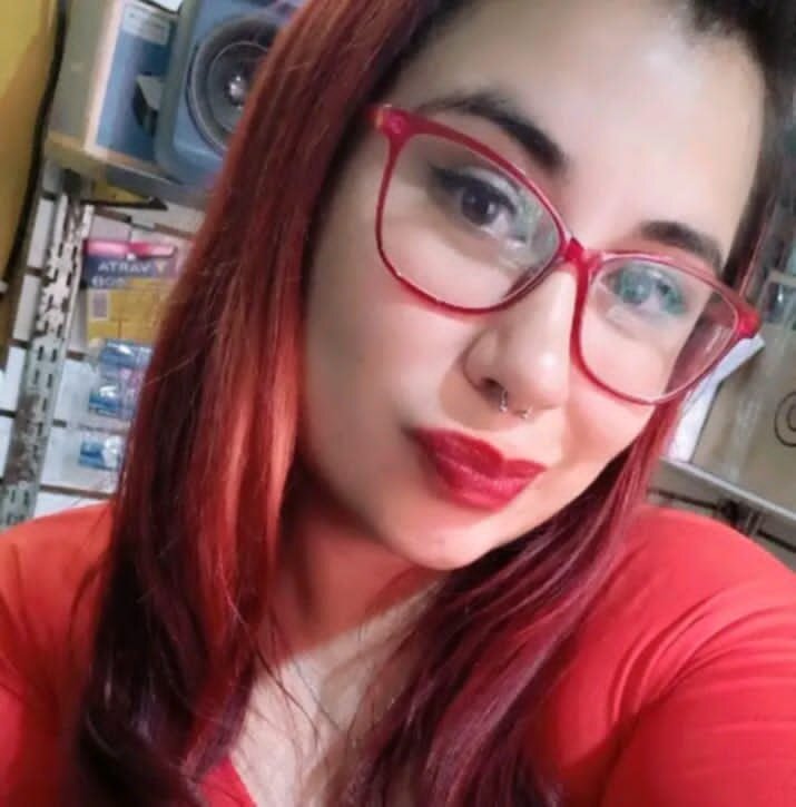 Alunay_Girl1