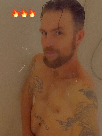 KINKYBICOUPLE8991 Avatar