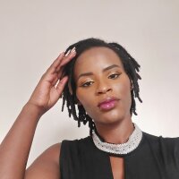 Clara_Fabulous' Offline Chat Room