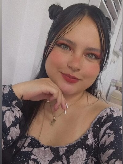 Mia_1-6