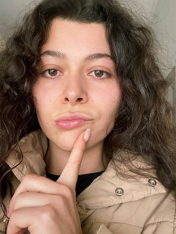 watchgirlcam.com adrienparviainen livesex profile in titty cams