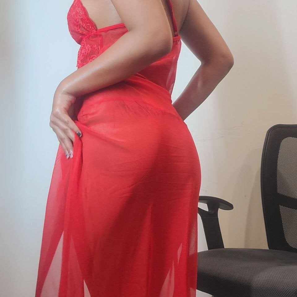 badgirlwebcam.com nancy_model livesex profile in english cams