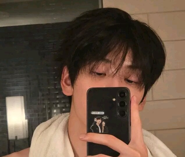 Antonytzyn Offline XXX chat