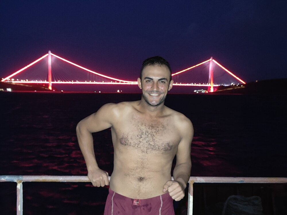 SparklingView65's Offline XXX Chat