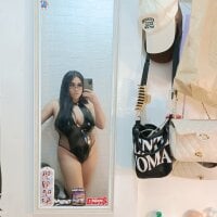 bellaswildcummer's webcam live show