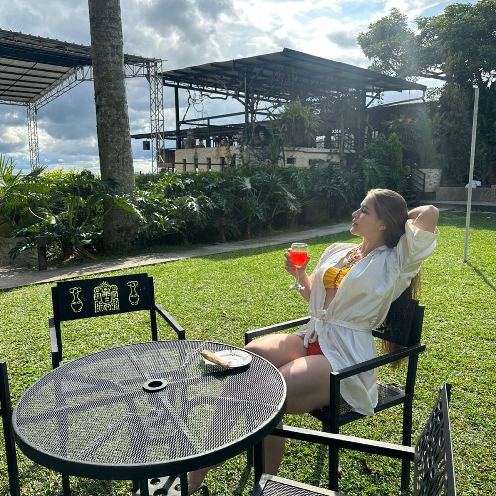 Mia_Spencer1_ profile