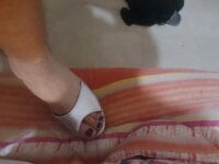 HueingChamber4352's webcam live show