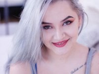 BlossomTittsx's Offline Chat Room