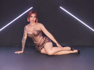 AlicePrice_ - curvy redheads