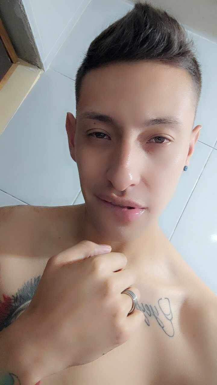 Santi_Hotx