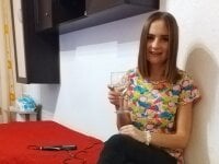 deeDUloveBen's Offline Chat Room
