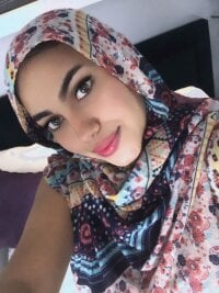 halima_facuse's Offline Chat Room