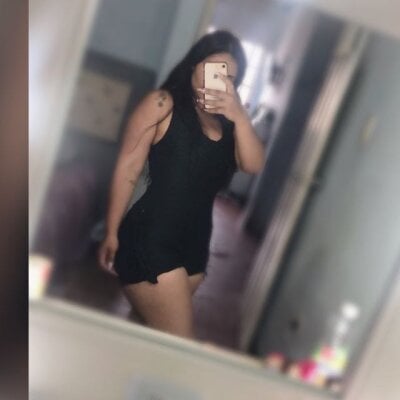 Karlasecrets_