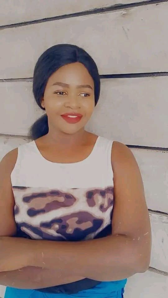 Lettie_